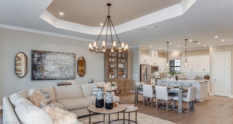 15320 Lucerna St 203, Naples, FL 34114-12