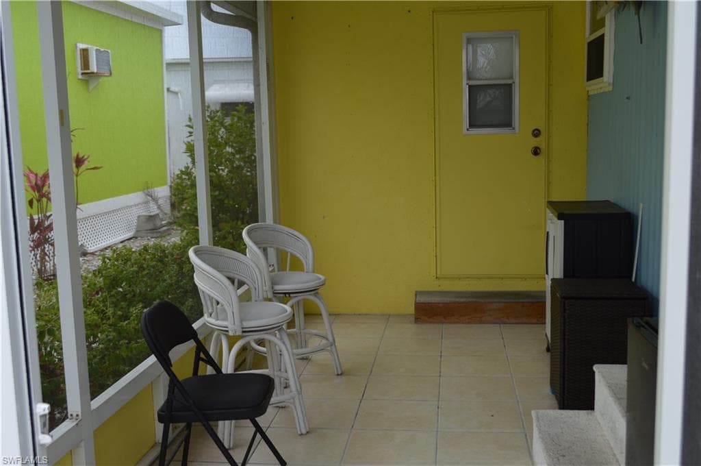 414 Papaya St C, Goodland, FL 34140-13