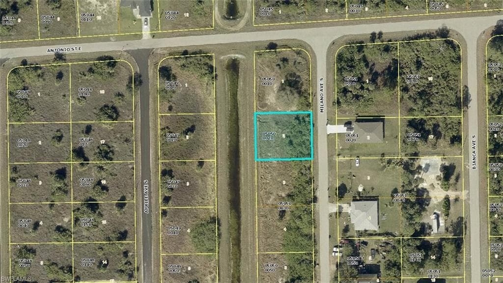 710 Milano Ave S, Lehigh Acres, FL 33974-3