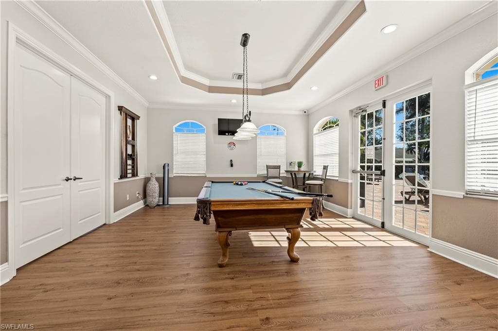 8599 Ibis Cove Cir, Naples, FL 34119-24