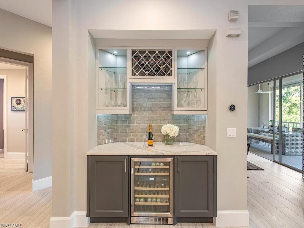 2452 Terra Verde Ln 2452, Naples, FL 34105-13