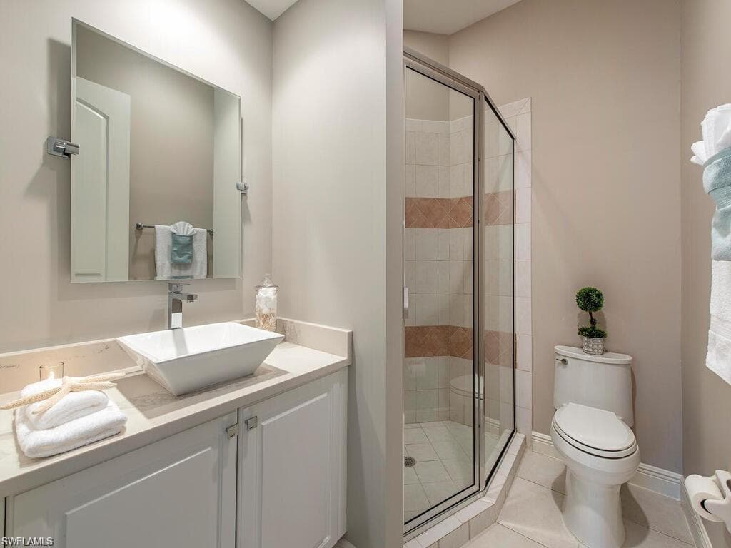 2452 Terra Verde Ln 2452, Naples, FL 34105-20
