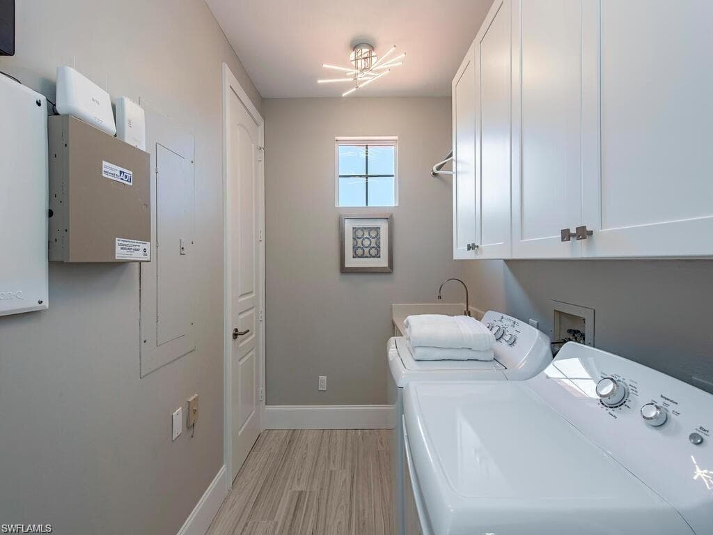 2452 Terra Verde Ln 2452, Naples, FL 34105-23