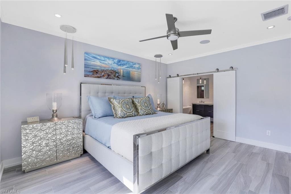 180 Channel Dr, Naples, FL 34108-18