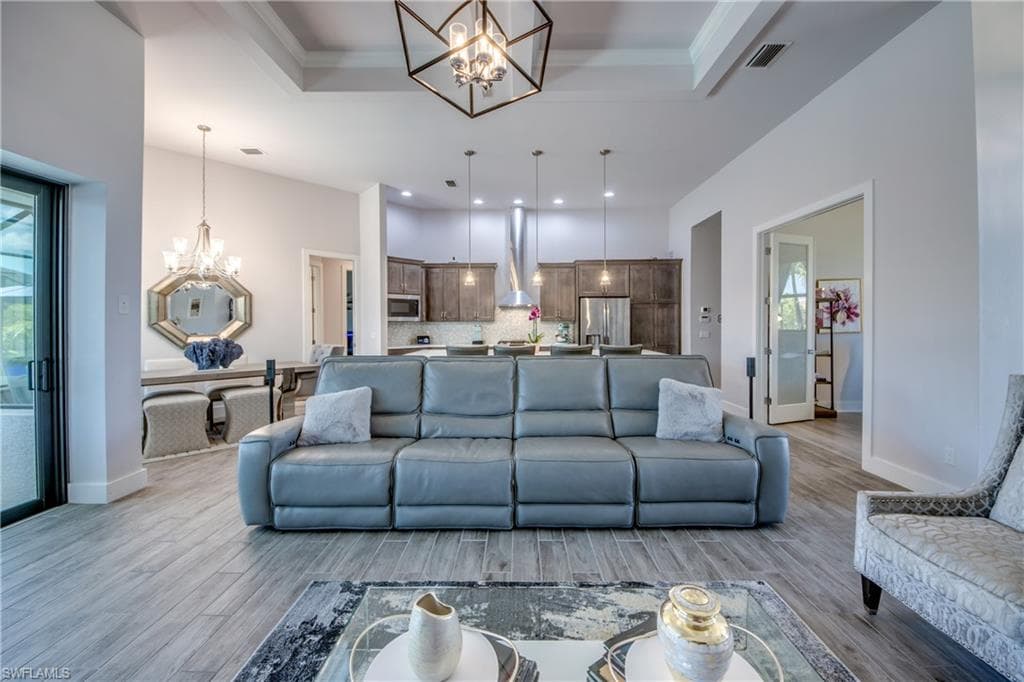 3726 Ceitus Pkwy, Cape Coral, FL 33991-9