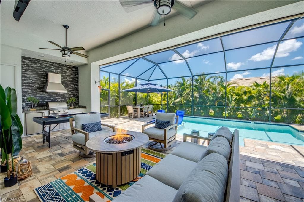 3726 Ceitus Pkwy, Cape Coral, FL 33991-37