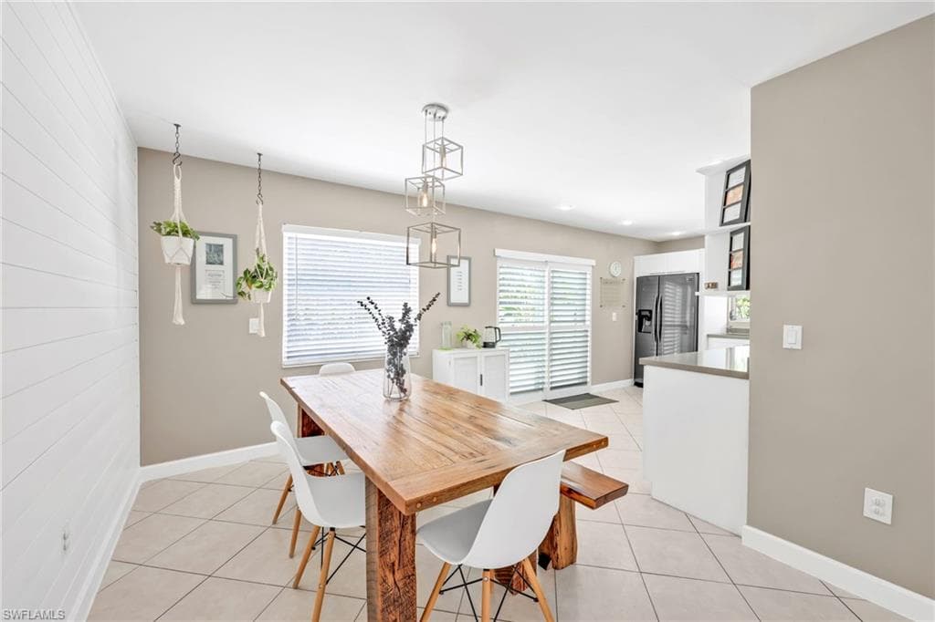 5397 25th Ave SW, Naples, FL 34116-12