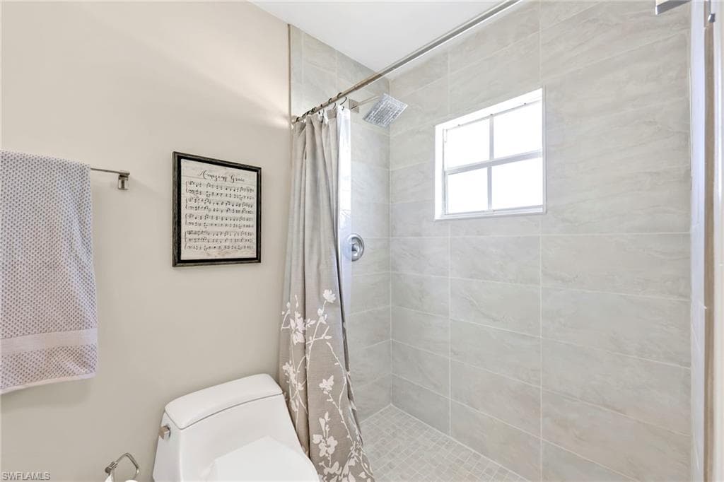 5397 25th Ave SW, Naples, FL 34116-27