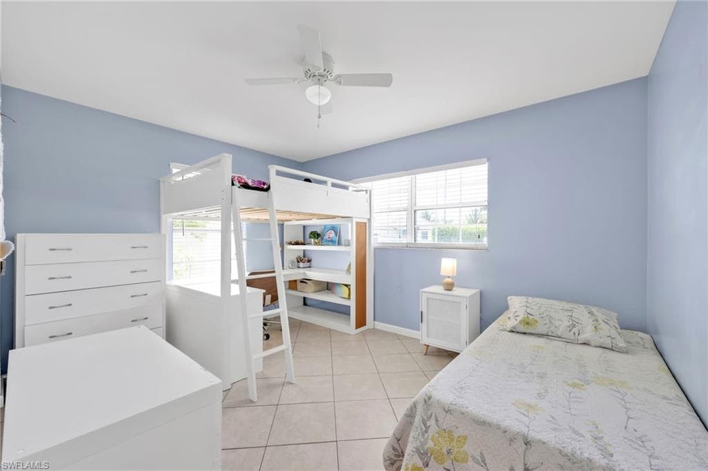 5397 25th Ave SW, Naples, FL 34116-28