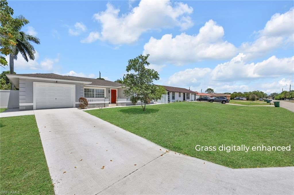 5397 25th Ave SW, Naples, FL 34116-2