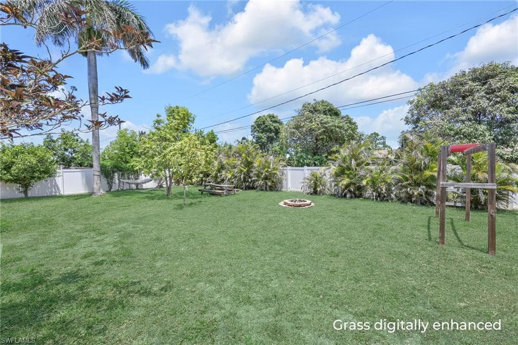 5397 25th Ave SW, Naples, FL 34116-35