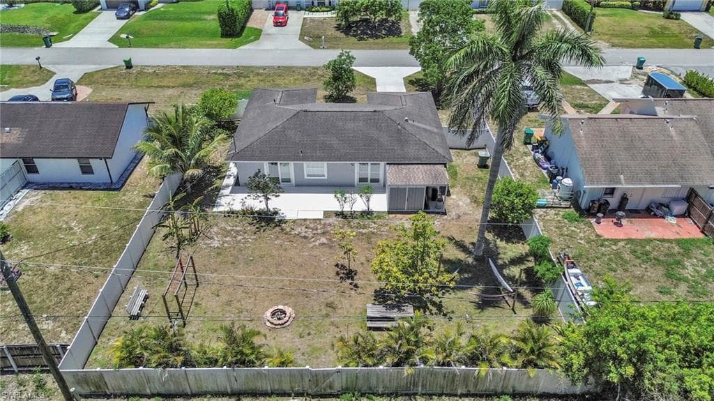 5397 25th Ave SW, Naples, FL 34116-43