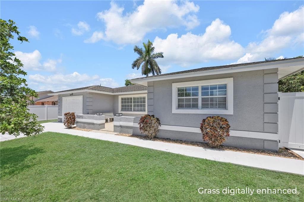 5397 25th Ave SW, Naples, FL 34116-4
