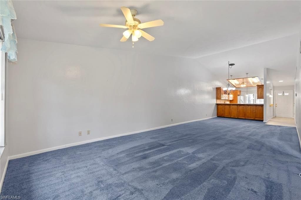 3450 Frosty Way 5210, Naples, FL 34112-17