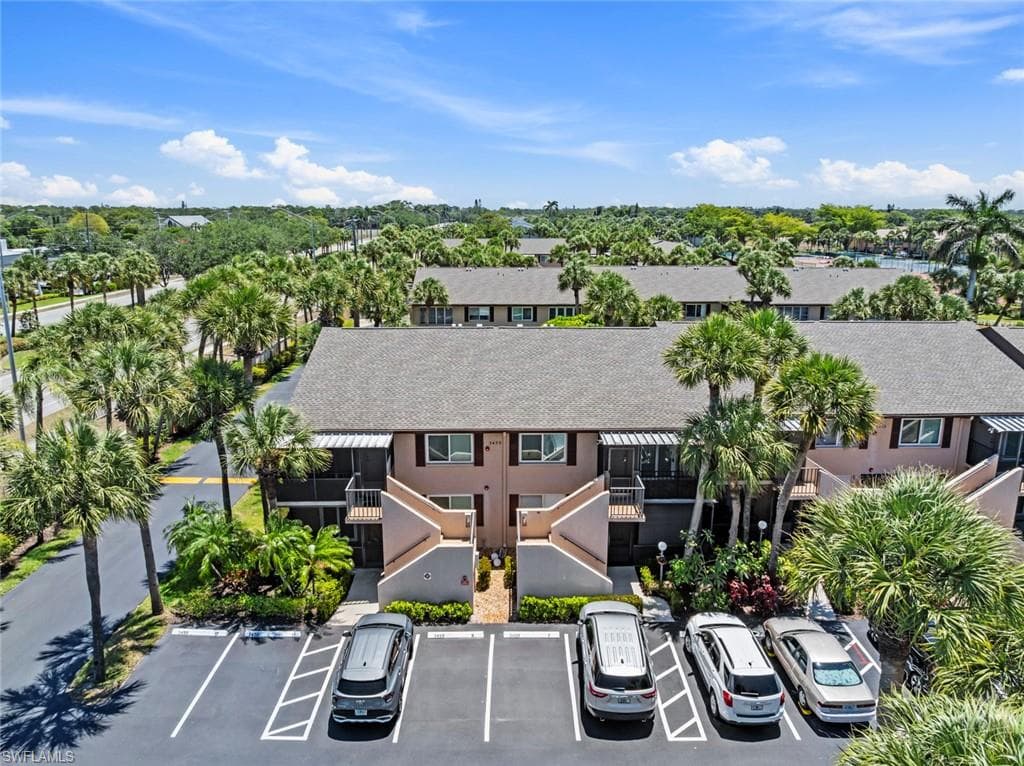 3450 Frosty Way 5210, Naples, FL 34112-2