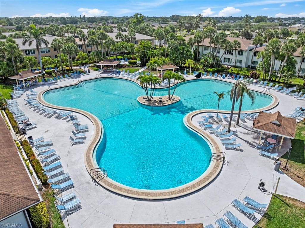 3450 Frosty Way 5210, Naples, FL 34112-36