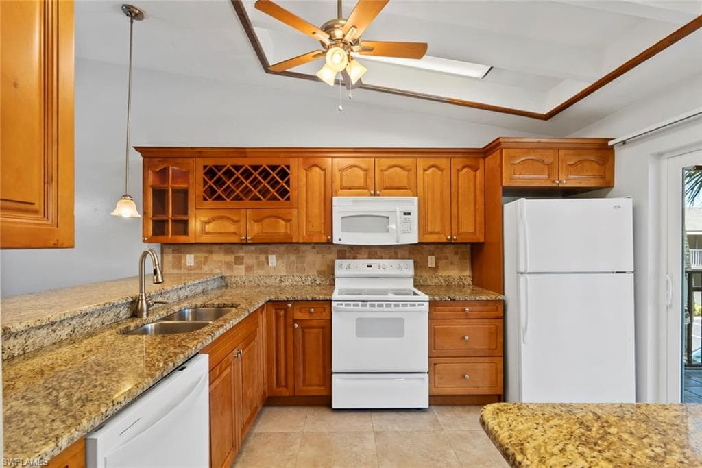 3450 Frosty Way 5210, Naples, FL 34112-7