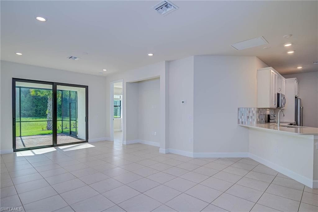 5905 Mayflower Way, Ave Maria, FL 34142-4