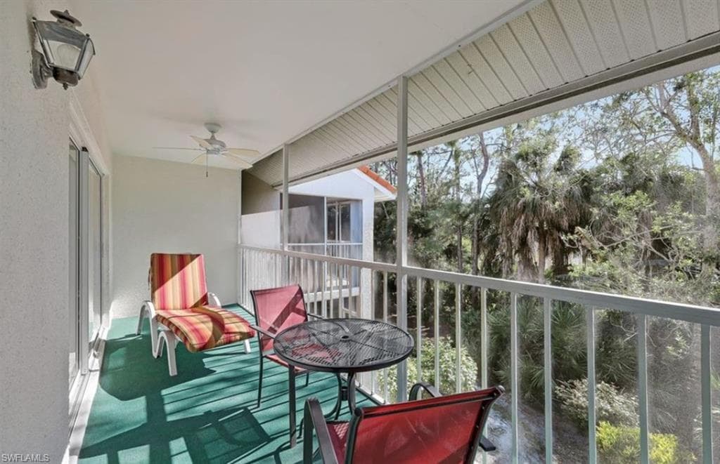 2305 Hidden Lake Dr 3704, Naples, FL 34112-16