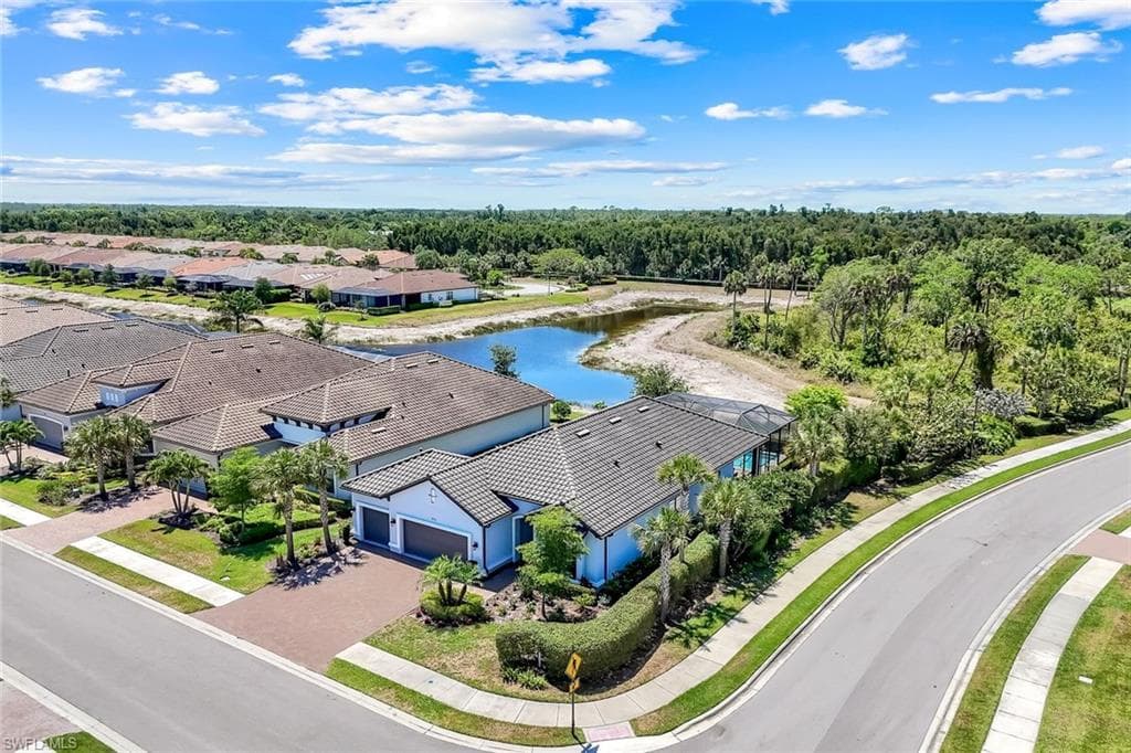 8396 Promoso Ct, Naples, FL 34114-13