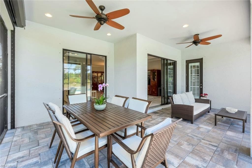 8396 Promoso Ct, Naples, FL 34114-24