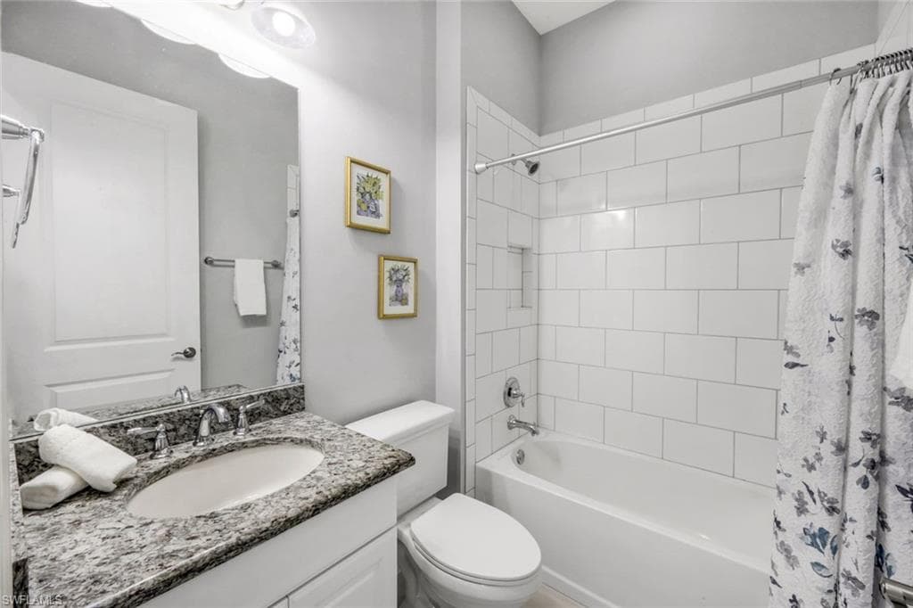 8396 Promoso Ct, Naples, FL 34114-30