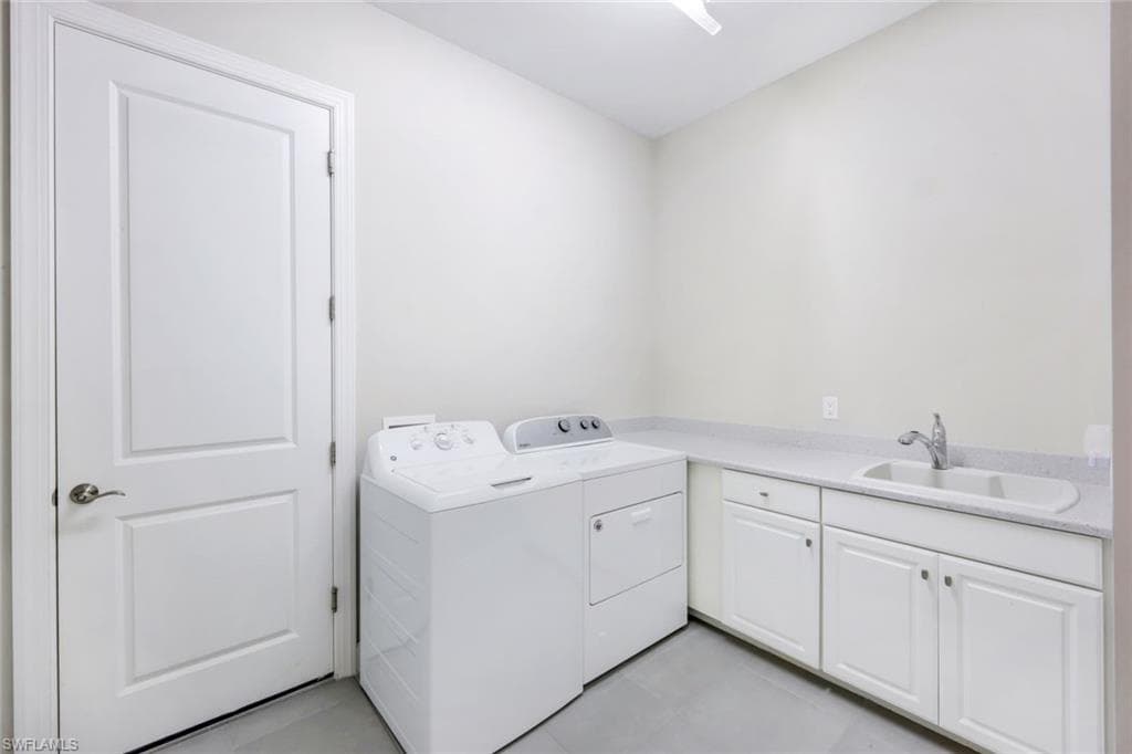 8396 Promoso Ct, Naples, FL 34114-33
