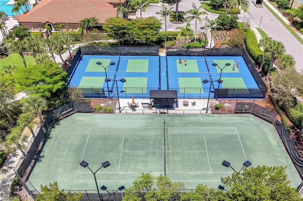8396 Promoso Ct, Naples, FL 34114-40