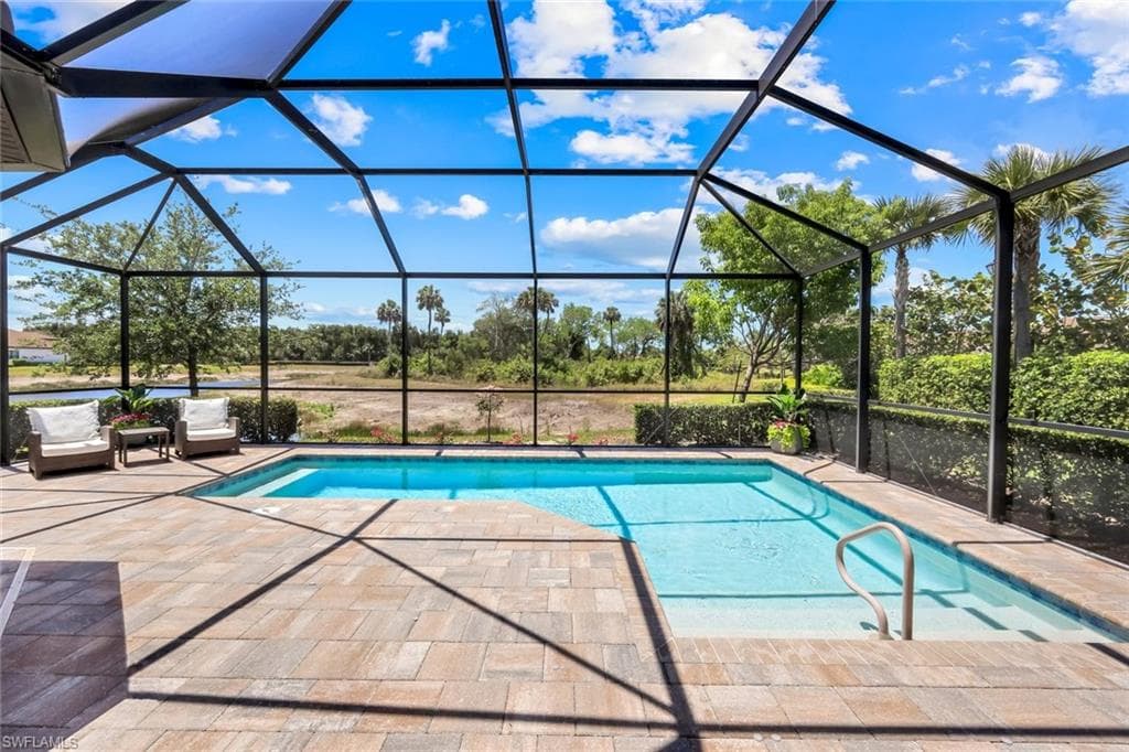 8396 Promoso Ct, Naples, FL 34114-4