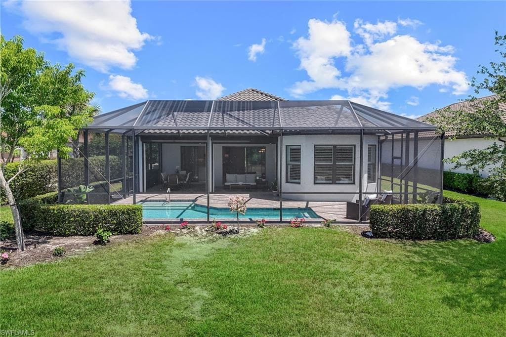 8396 Promoso Ct, Naples, FL 34114-7