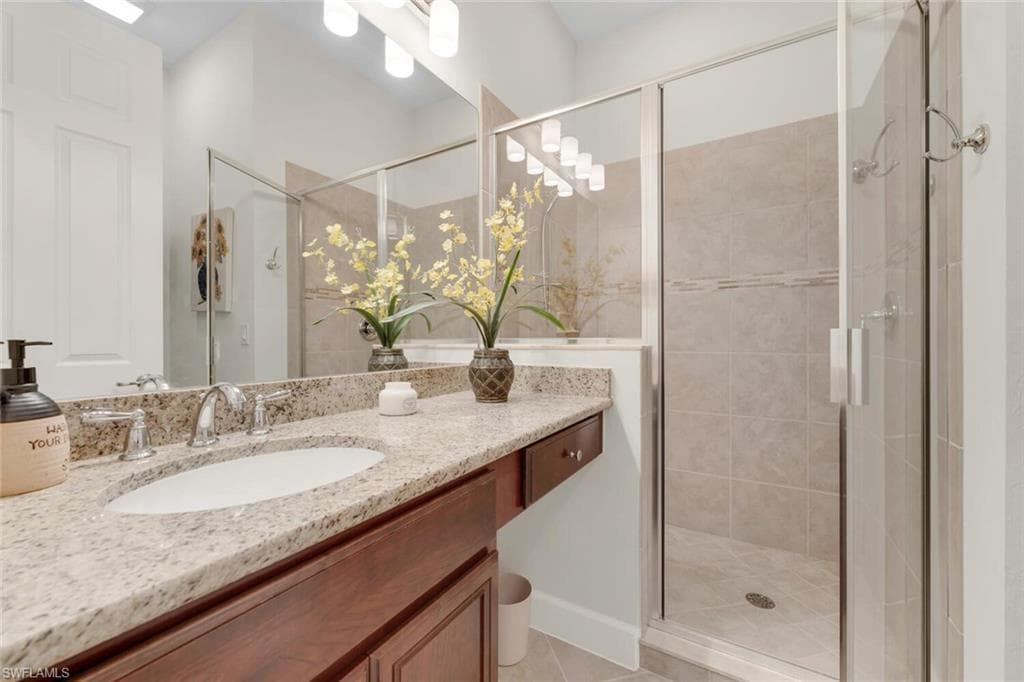 12009 Covent Garden Ct 3002, Naples, FL 34120-15