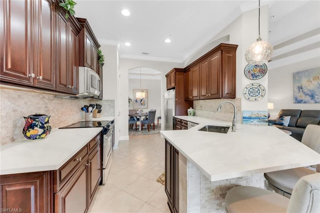 12009 Covent Garden Ct 3002, Naples, FL 34120-8