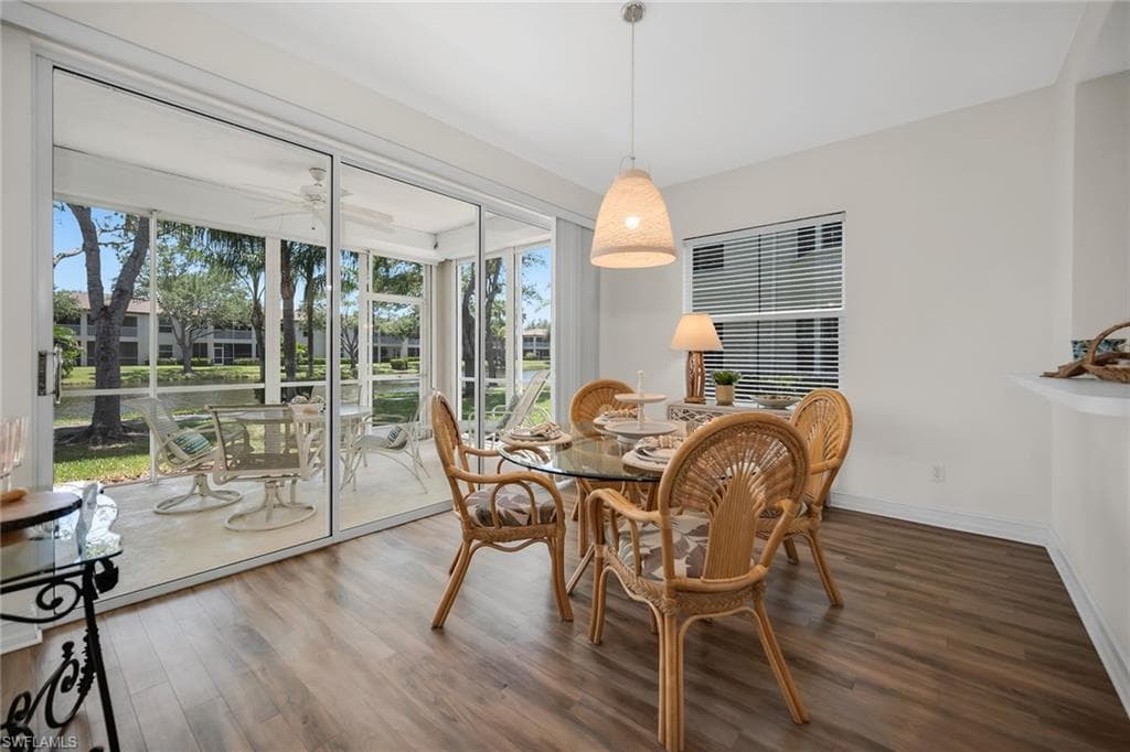 600 Diamond Cir 607, Naples, FL 34110-10