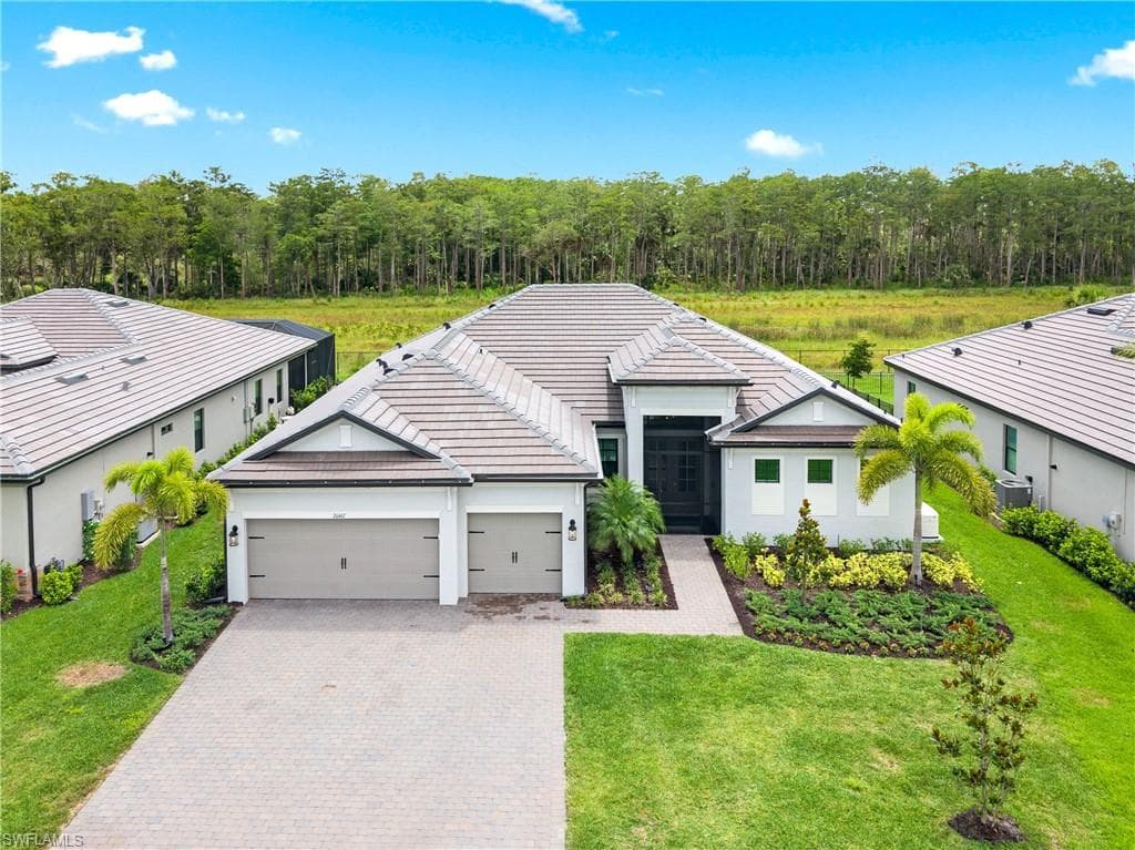 20467 Napa Loop, Estero, FL 33928-3