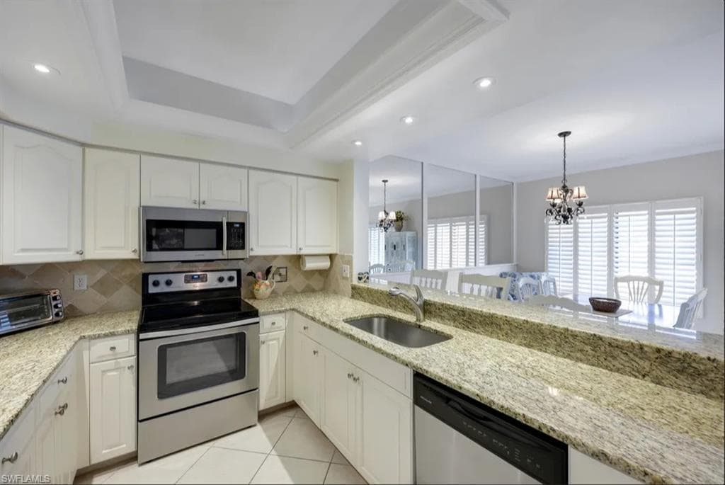 6770 Pelican Bay Blvd 225, Naples, FL 34108-10