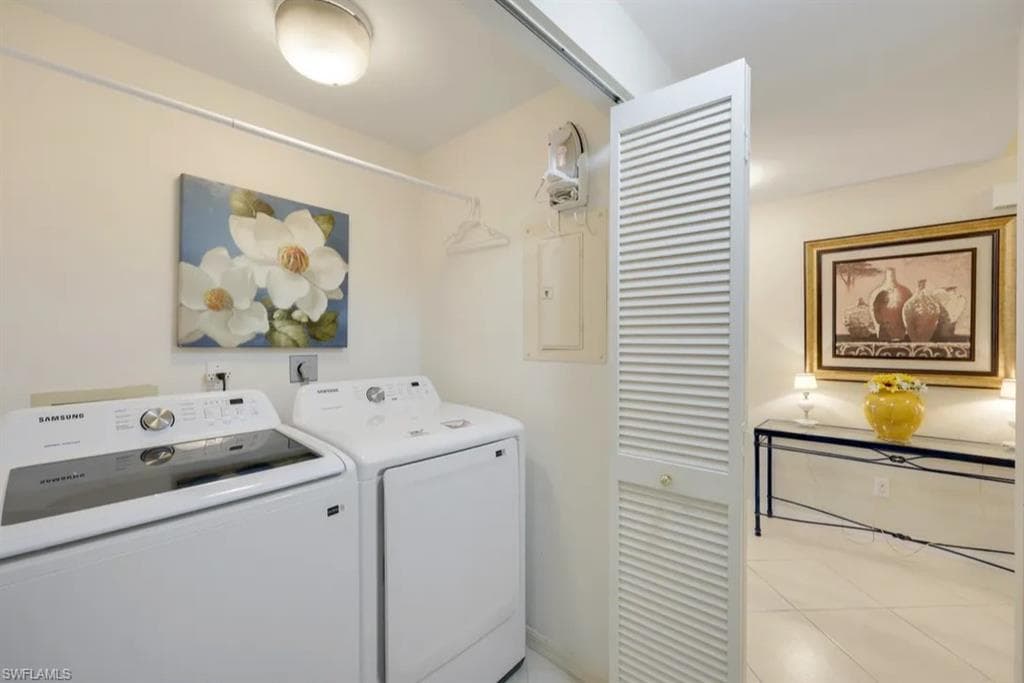 6770 Pelican Bay Blvd 225, Naples, FL 34108-22