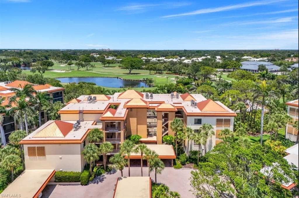 6770 Pelican Bay Blvd 225, Naples, FL 34108-4