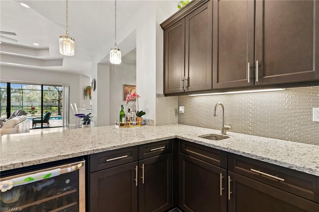 4382 Caldera Cir, Naples, FL 34119-8