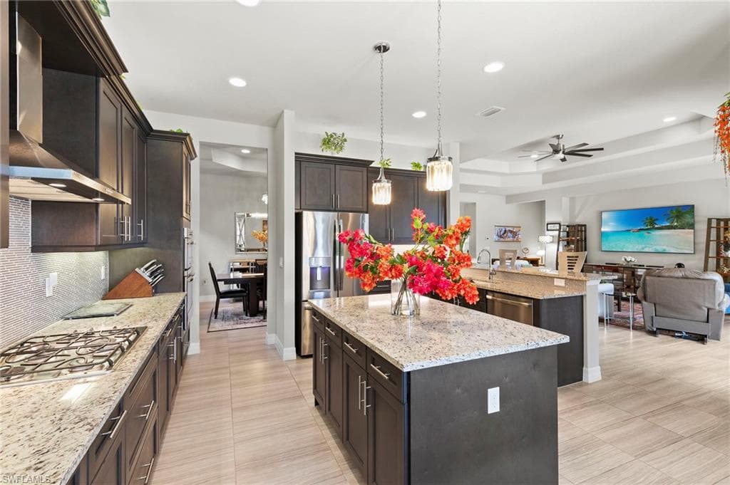 4382 Caldera Cir, Naples, FL 34119-15