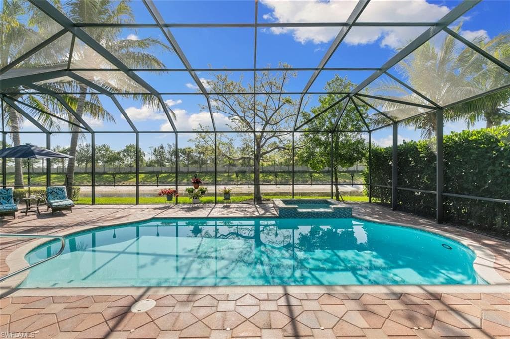 4382 Caldera Cir, Naples, FL 34119-32