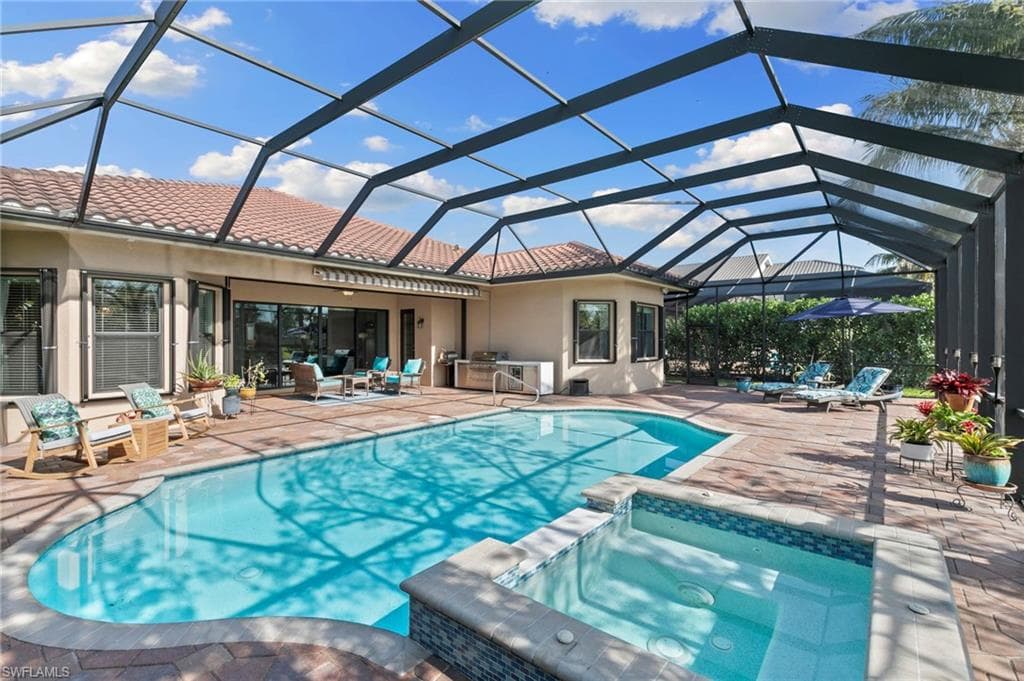 4382 Caldera Cir, Naples, FL 34119-34