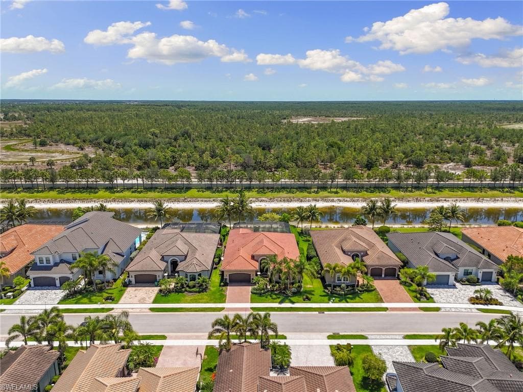 4382 Caldera Cir, Naples, FL 34119-40