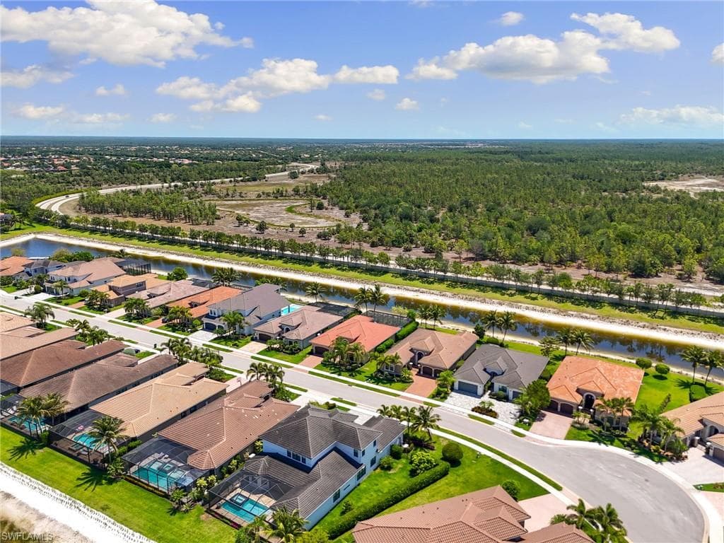 4382 Caldera Cir, Naples, FL 34119-41