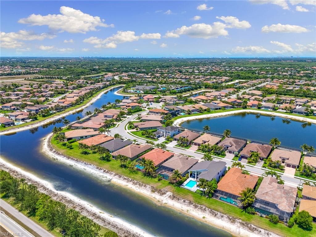 4382 Caldera Cir, Naples, FL 34119-45