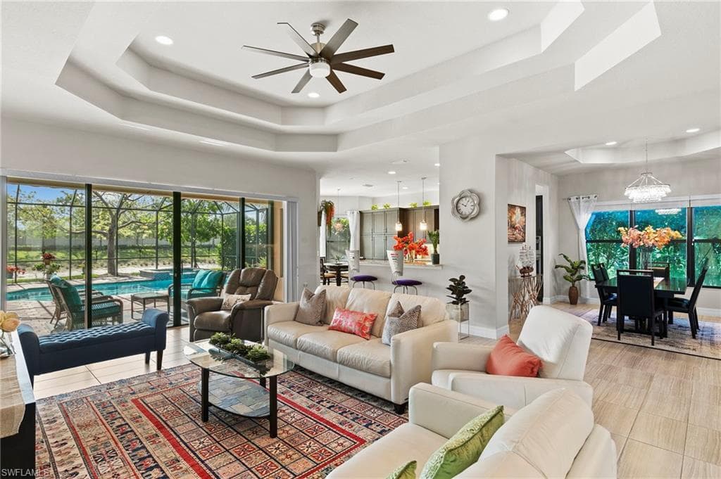 4382 Caldera Cir, Naples, FL 34119-4
