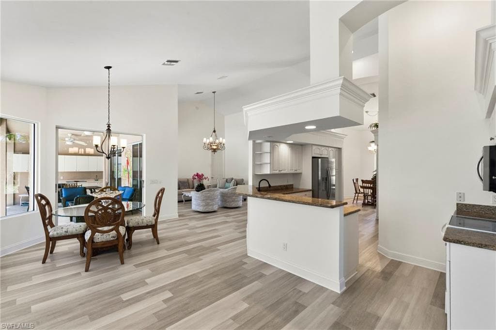 7 Blue Hill Ct, Marco Island, FL 34145-11