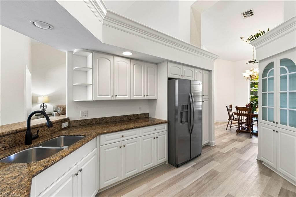 7 Blue Hill Ct, Marco Island, FL 34145-14