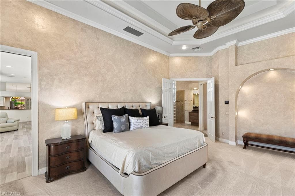 7 Blue Hill Ct, Marco Island, FL 34145-22
