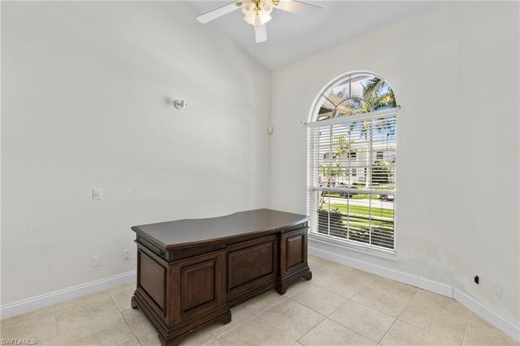 7 Blue Hill Ct, Marco Island, FL 34145-34