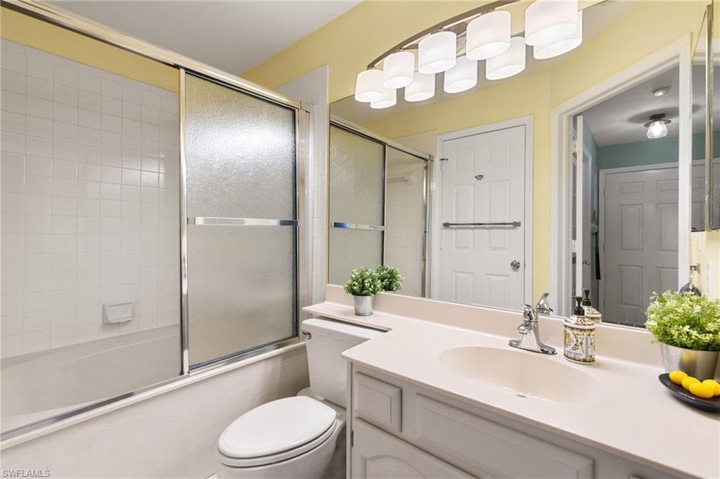 8161 Twelve Oaks Cir 512, Naples, FL 34113-22